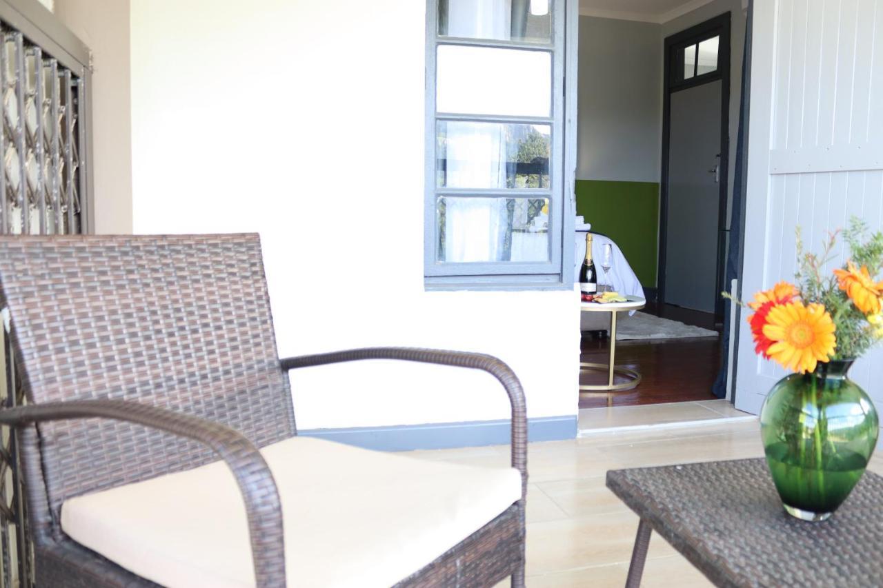 Uzuri Lifestyle Villa Port Saint Johnʼs Екстериор снимка