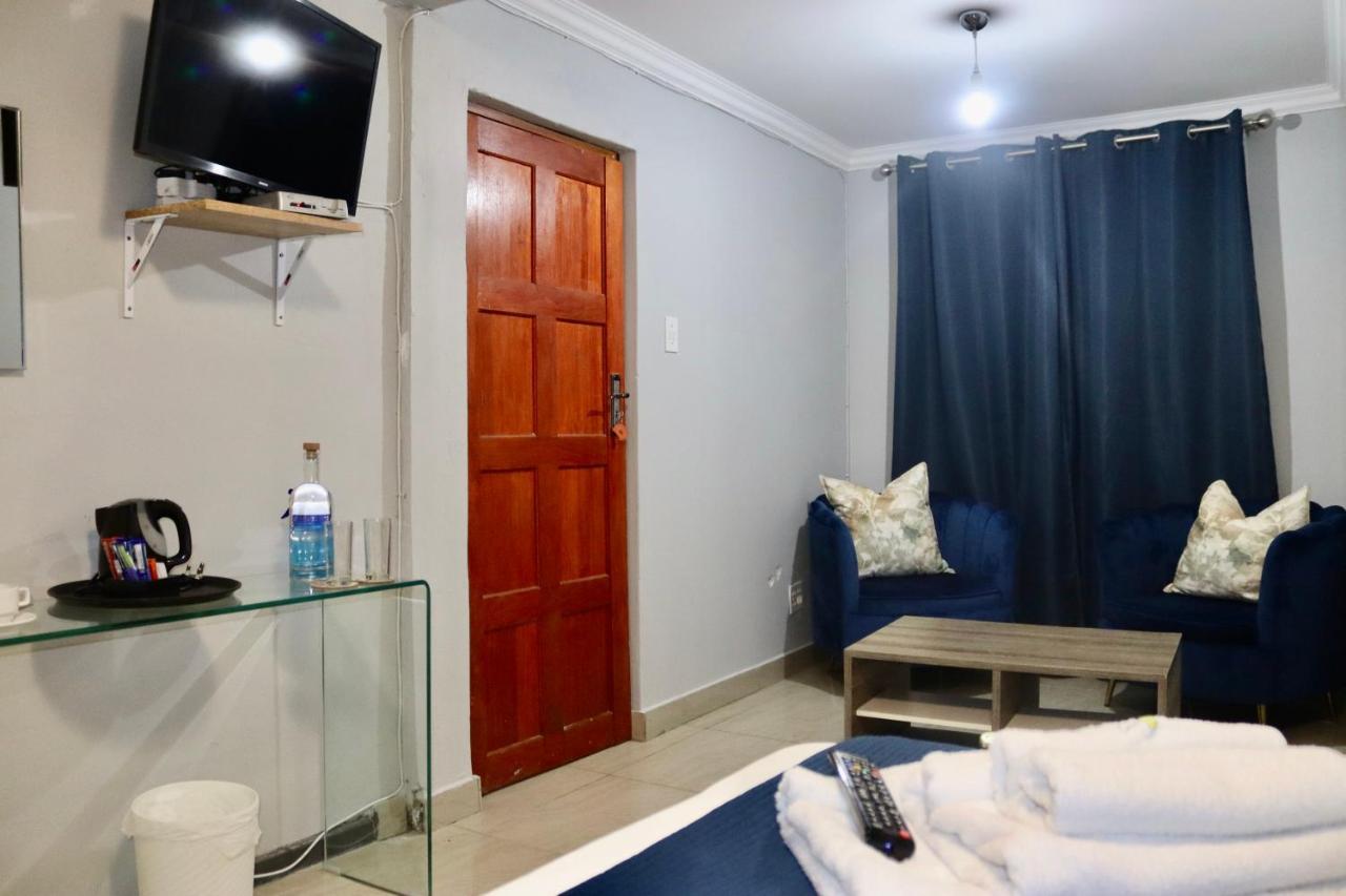 Uzuri Lifestyle Villa Port Saint Johnʼs Екстериор снимка